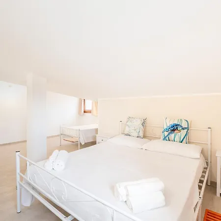 Dimora Del Sole, Center Pula